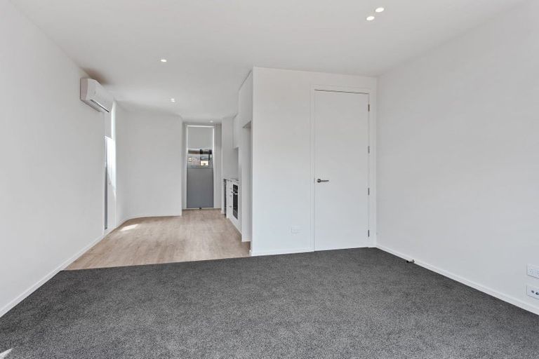 Photo of property in 4/113 Huxley Street, Sydenham, Christchurch, 8023