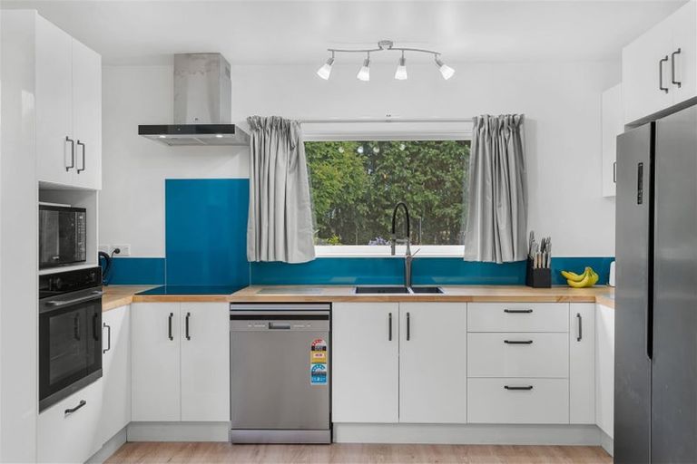 Photo of property in 199 Old West Coast Road, Templeton, Christchurch, 7676