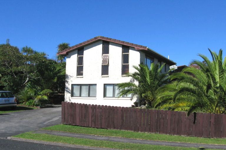 Photo of property in 19 Jandell Crescent, Bucklands Beach, Auckland, 2014
