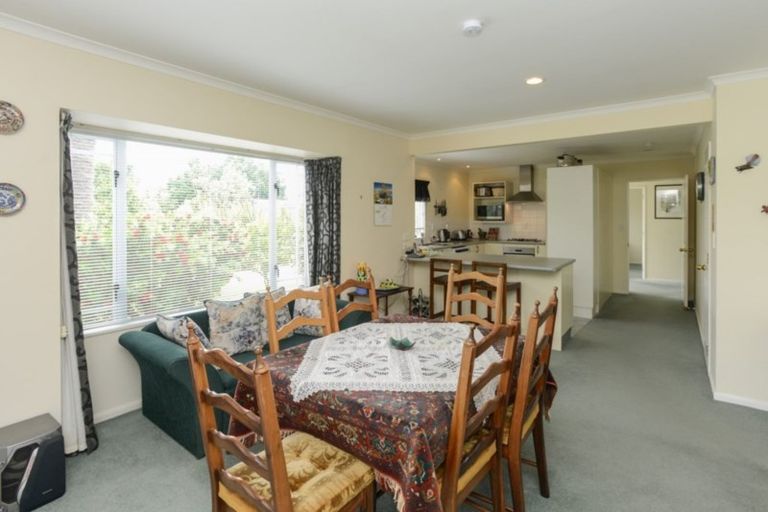 Photo of property in 525a Main North Road, Bay View, Napier, 4104