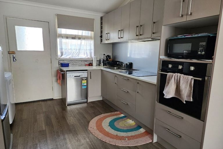 Photo of property in 1/10a Te Aroha Street, Hamilton East, Hamilton, 3216