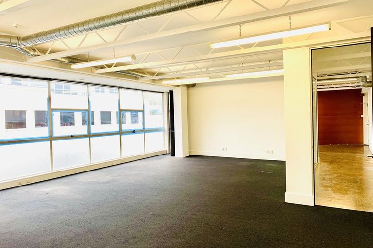 Photo of property in 1b/6 Kingdon Street, Newmarket, Auckland, 1023