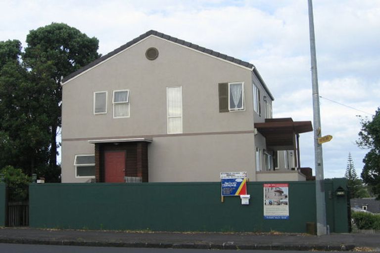 Property details for 511a Manukau Road, Epsom, Auckland, 1023