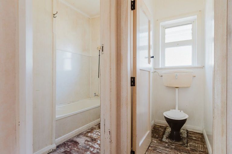 Photo of property in 6 Tyndall Street, Pahiatua, 4910