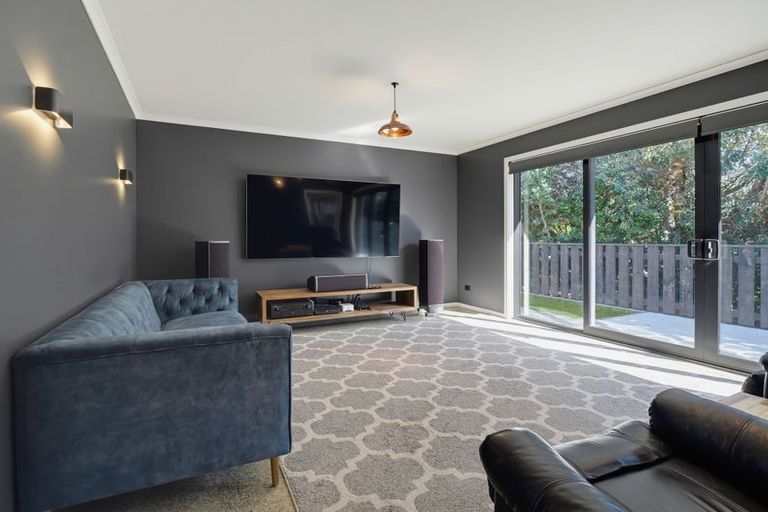 Photo of property in 9 Golf Vue Place, Castlecliff, Whanganui, 4501