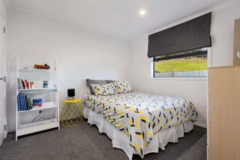 Photo of property in 205 Ballintoy Park Drive, Welcome Bay, Tauranga, 3175