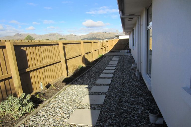 Photo of property in 11 Saint Adela Place, Woolston, Christchurch, 8062