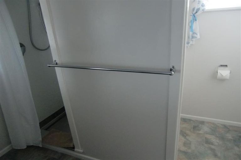 Photo of property in 4/119 Junction Road, Welbourn, New Plymouth, 4371