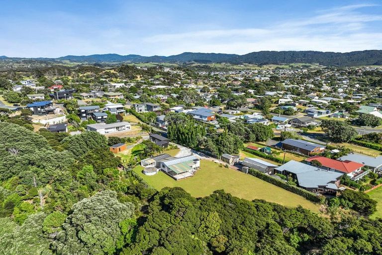 Photo of property in 55 Robert Road, Mangawhai Heads, Mangawhai, 0505
