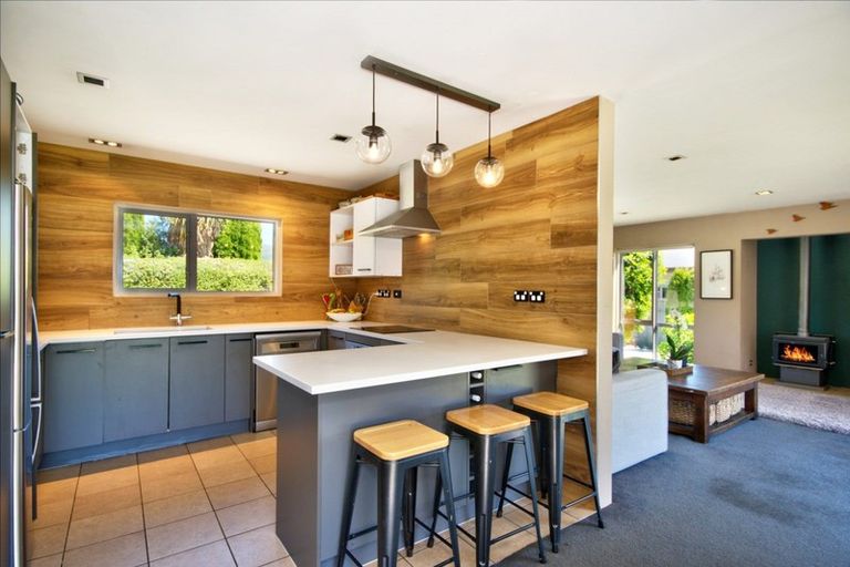 Photo of property in 11 Poolburn Court, Lake Hayes, Queenstown, 9304