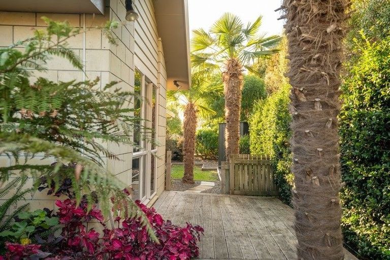 Photo of property in 6 Celtic Way, Paraparaumu, 5032