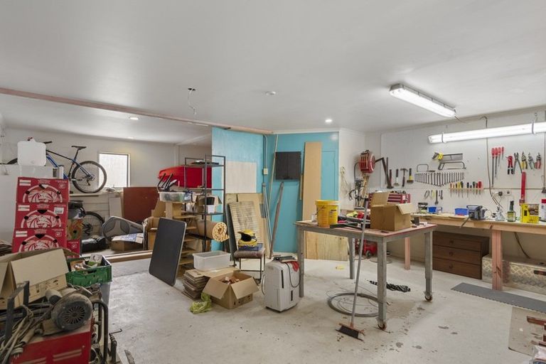 Photo of property in 2 Kasey Josh Place, Katikati, 3129