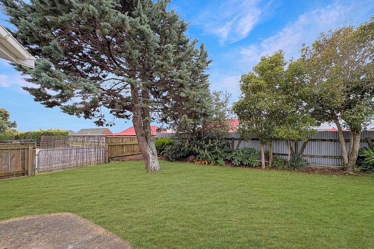 Photo of property in 1 Strathmore Avenue, Levin, 5510