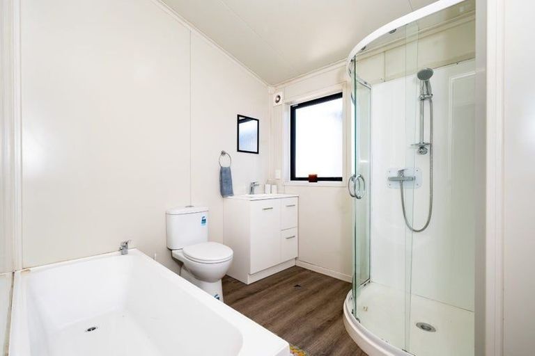 Photo of property in 1212a Willowpark Road North, Mayfair, Hastings, 4122