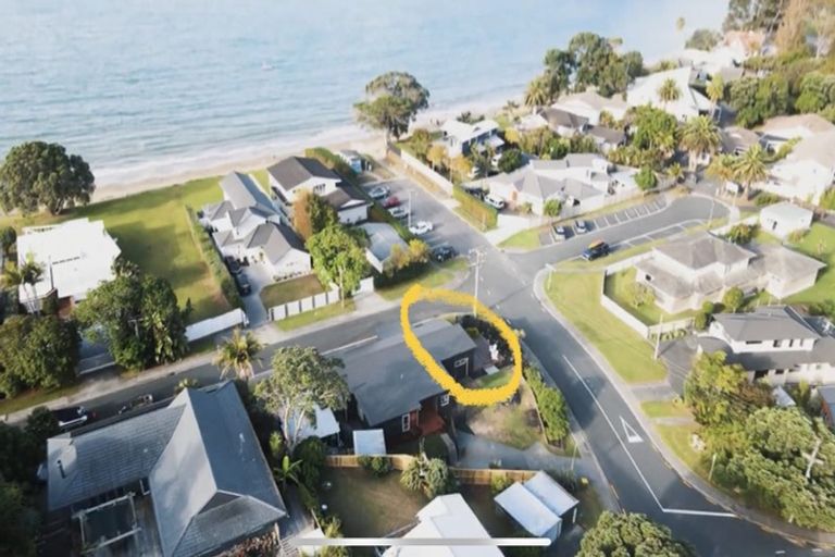 Photo of property in 2 Claude Road, Stanmore Bay, Whangaparaoa, 0932