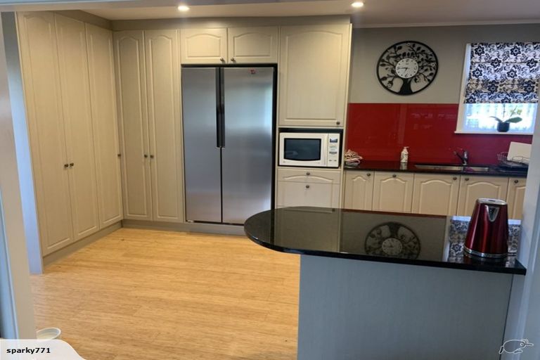 Photo of property in 10 Buller Crescent, Manurewa, Auckland, 2102