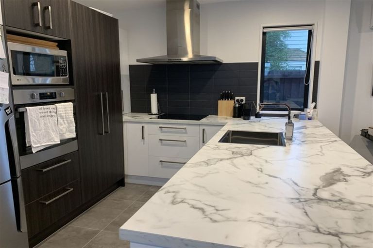 Photo of property in 3/237 Armagh Street, Christchurch Central, Christchurch, 8011