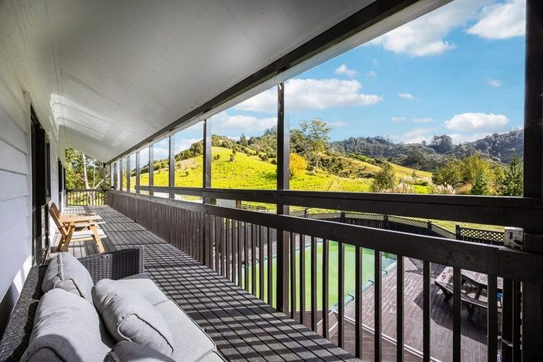 Photo of property in 21 Noakes Hill Road, Puhoi, Silverdale, 0994