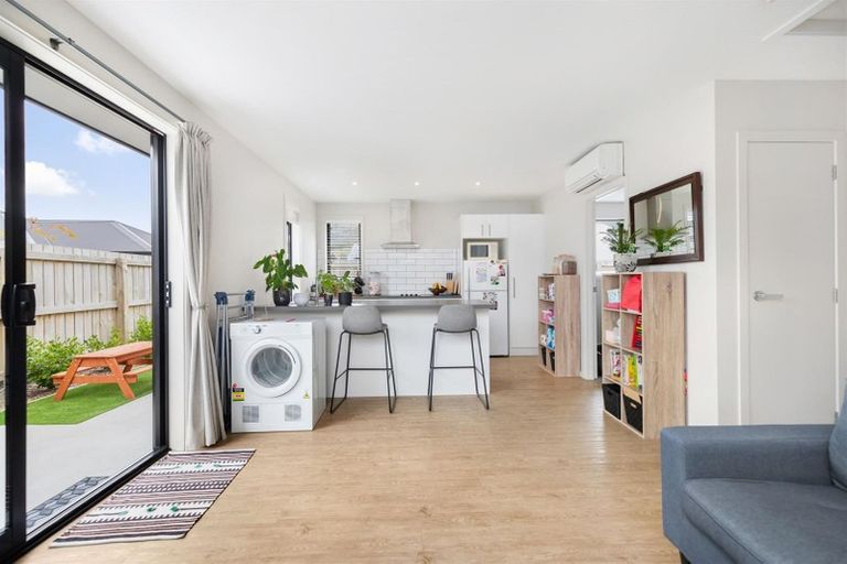 Photo of property in 14 Chadlington Way, Lower Shotover, Queenstown, 9304