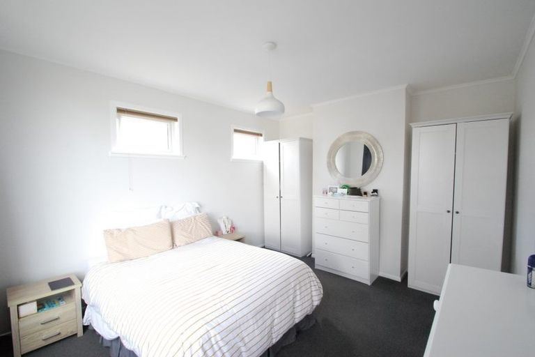 Photo of property in 3 Central Terrace, Alicetown, Lower Hutt, 5010