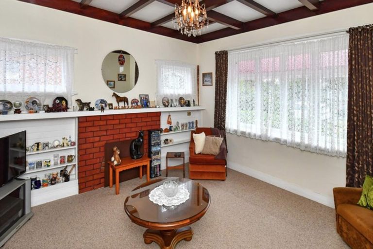 Photo of property in 16 Tennessee Avenue, Mangere East, Auckland, 2024