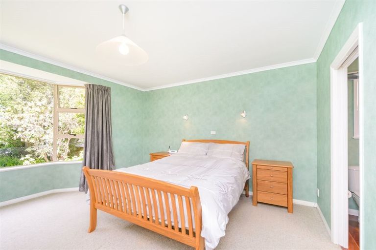 Photo of property in 7 Athlone Place, Hokowhitu, Palmerston North, 4410