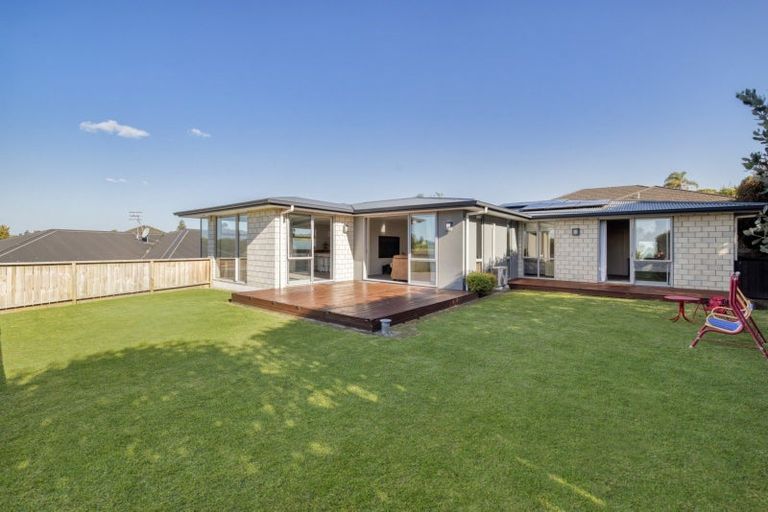 Photo of property in 12 Fleur Place, Te Puke, 3119