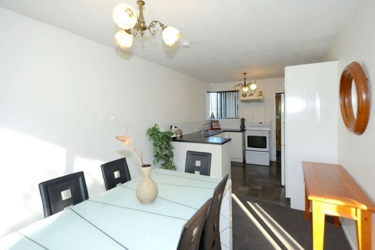 Photo of property in 3/439 Main South Road, Hornby, Christchurch, 8042