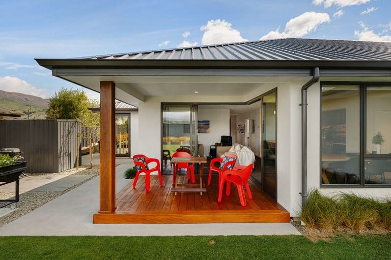 Photo of property in 10 Quigley Crescent, Cromwell, 9310