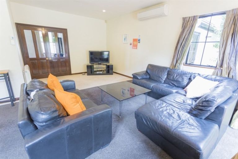 Photo of property in 27 Rudleigh Avenue, Upper Riccarton, Christchurch, 8041