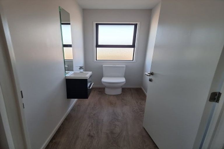 Photo of property in 98 Brenley Drive, Rolleston, 7614