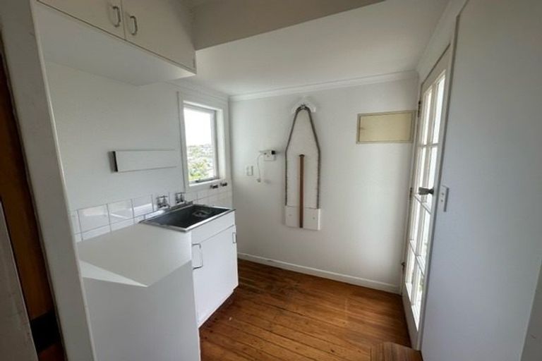 Photo of property in 133 Bucklands Beach Road, Bucklands Beach, Auckland, 2012