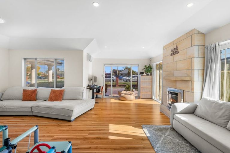 Photo of property in 355 Halswell Road, Halswell, Christchurch, 8025
