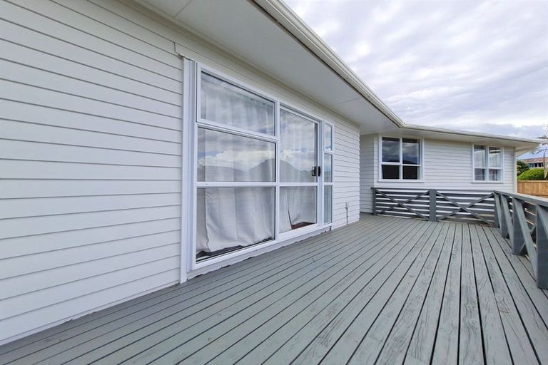 Photo of property in 9 Von Sturmer Street, Mangere East, Auckland, 2024