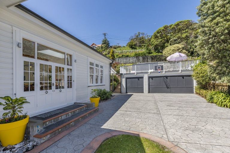 Photo of property in 23a Clyde Street, Island Bay, Wellington, 6023