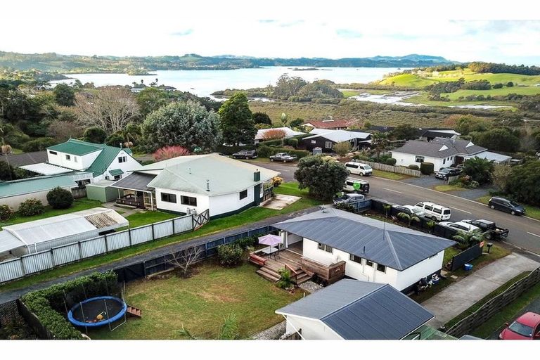 Photo of property in 8 Reinga Road, Kerikeri, 0230