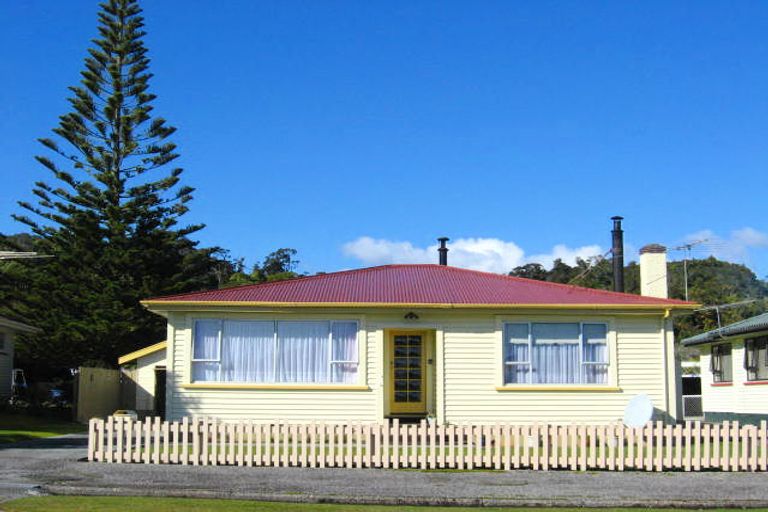 Photo of property in 91 Sinnott Road, Greymouth, 7805