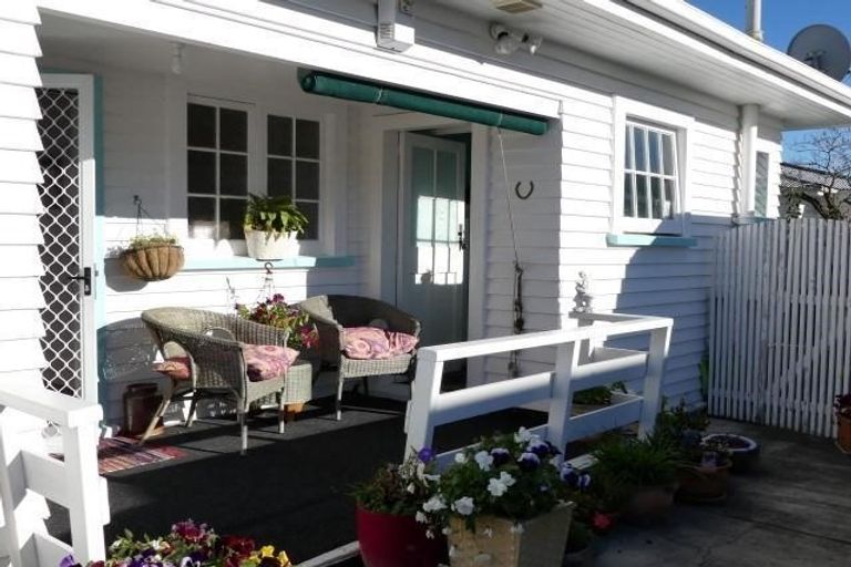Photo of property in 102 Ballance Street, Whataupoko, Gisborne, 4010