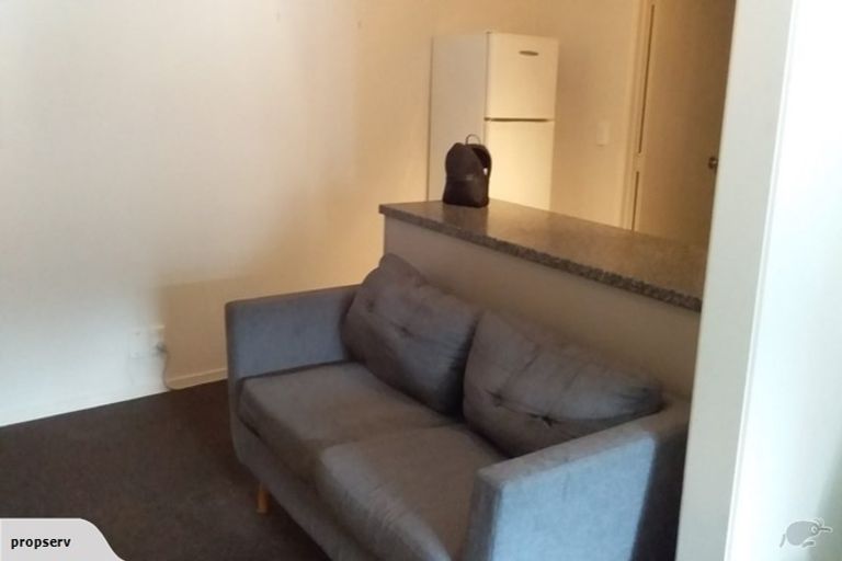 Photo of property in 12a Nikau Street, New Lynn, Auckland, 0600