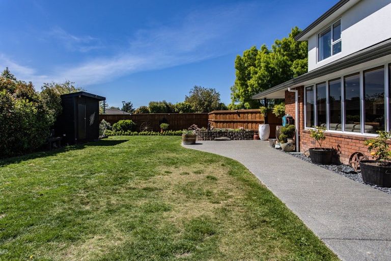 Photo of property in 6 Fairview Briars, Rangiora, 7400