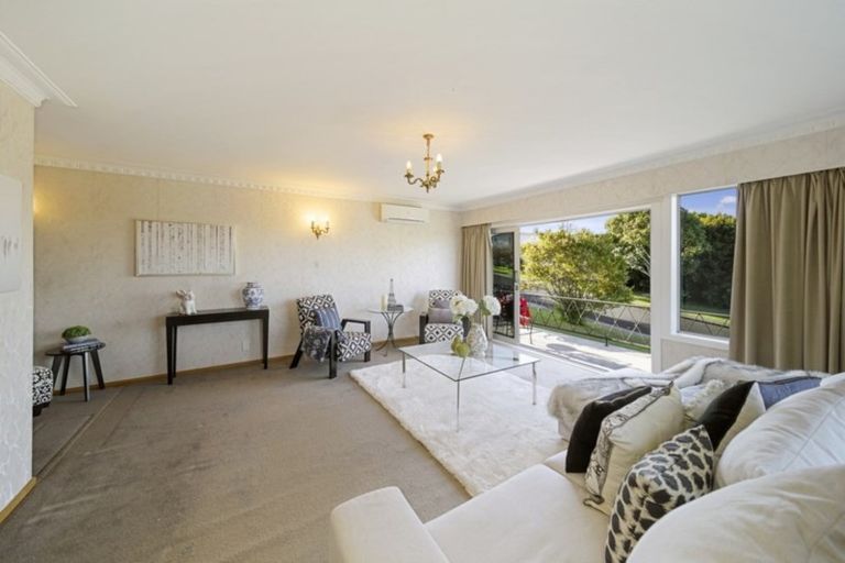 Photo of property in 29 Greenhill Crescent, Pakuranga, Auckland, 2010