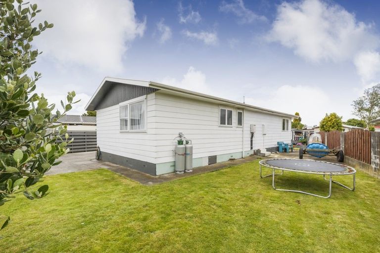 Photo of property in 19 Turakina Street, Westbrook, Palmerston North, 4412