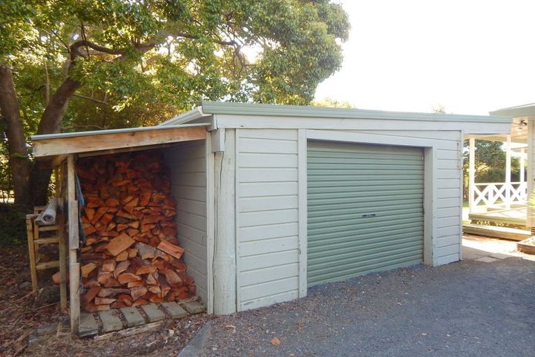 Photo of property in 40 Riverview Road, Kerikeri, 0230