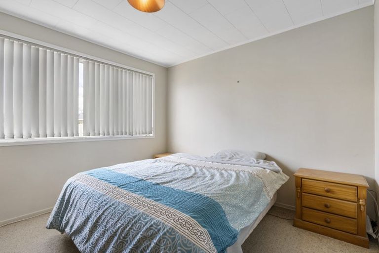 Photo of property in 2/22 Sherie Place, Howick, Auckland, 2014