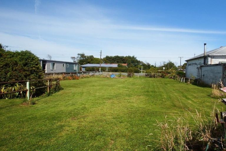 Photo of property in 107 Domett Street, Westport, 7825