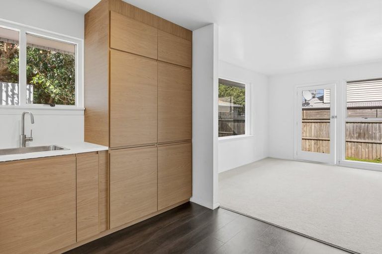 Photo of property in 2/56 Hume Street, Sydenham, Christchurch, 8023