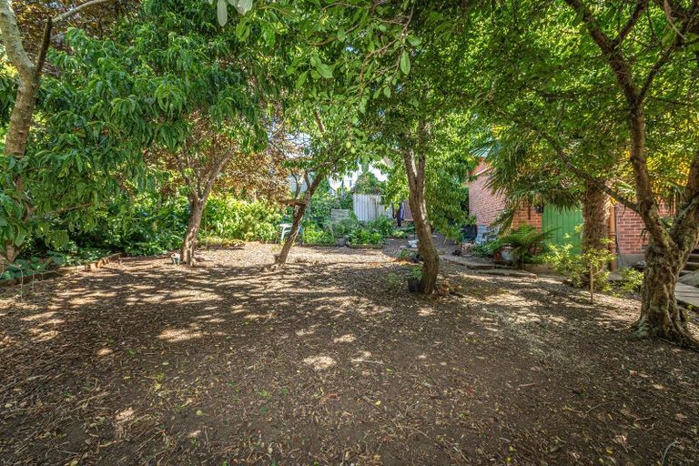 Photo of property in 21 Putiki Drive, Durie Hill, Whanganui, 4500