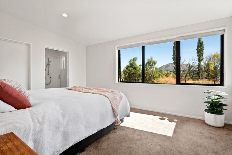 Photo of property in 29 Headley Drive, Lower Shotover, Queenstown, 9304