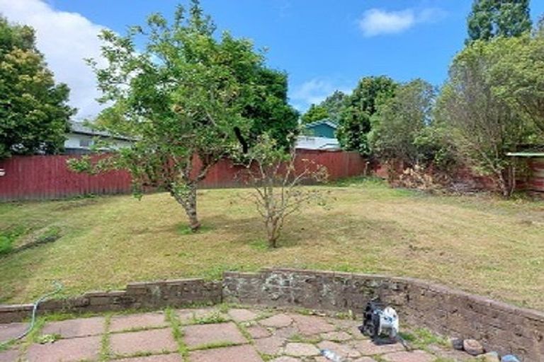 Photo of property in 4 Osman Street, Glen Eden, Auckland, 0602