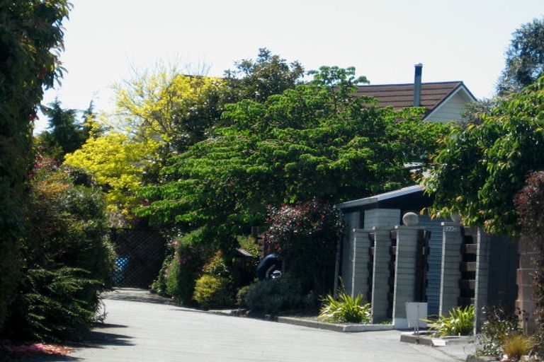 Photo of property in 22c Yellowstone Crescent, Burwood, Christchurch, 8083